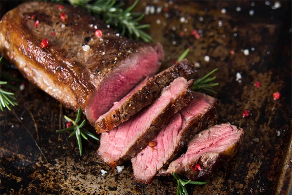 Nhung nguoi khong nen an thit lon, thit bo hinh anh