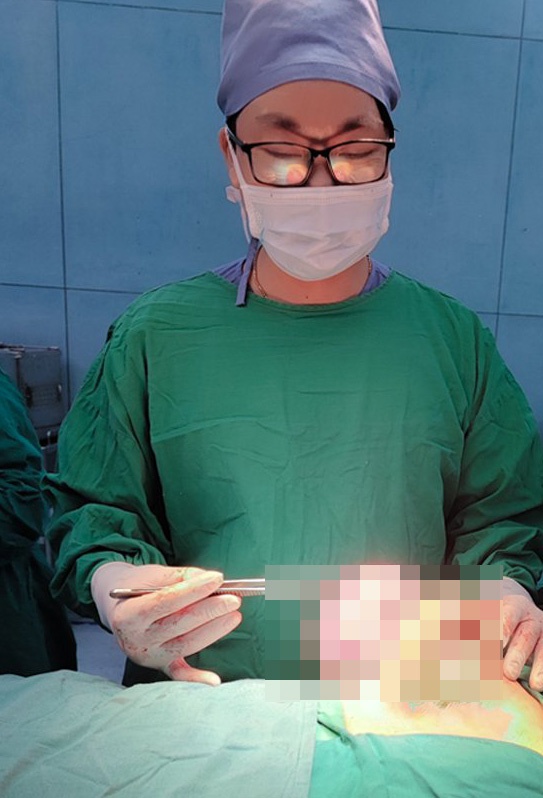 phẫu thuật u vú ảnh 1 phau thuat u vu anh 1