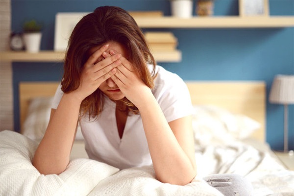 Ly do khien nguoi phu nu ngu suot 20 tieng moi ngay suot 5 nam hinh anh