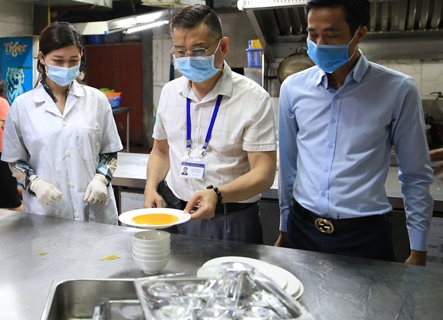 an tet an toan anh 2