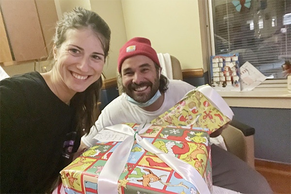 Phat hien ung thu sau khi xuat hien cam giac kiet suc bat thuong hinh anh