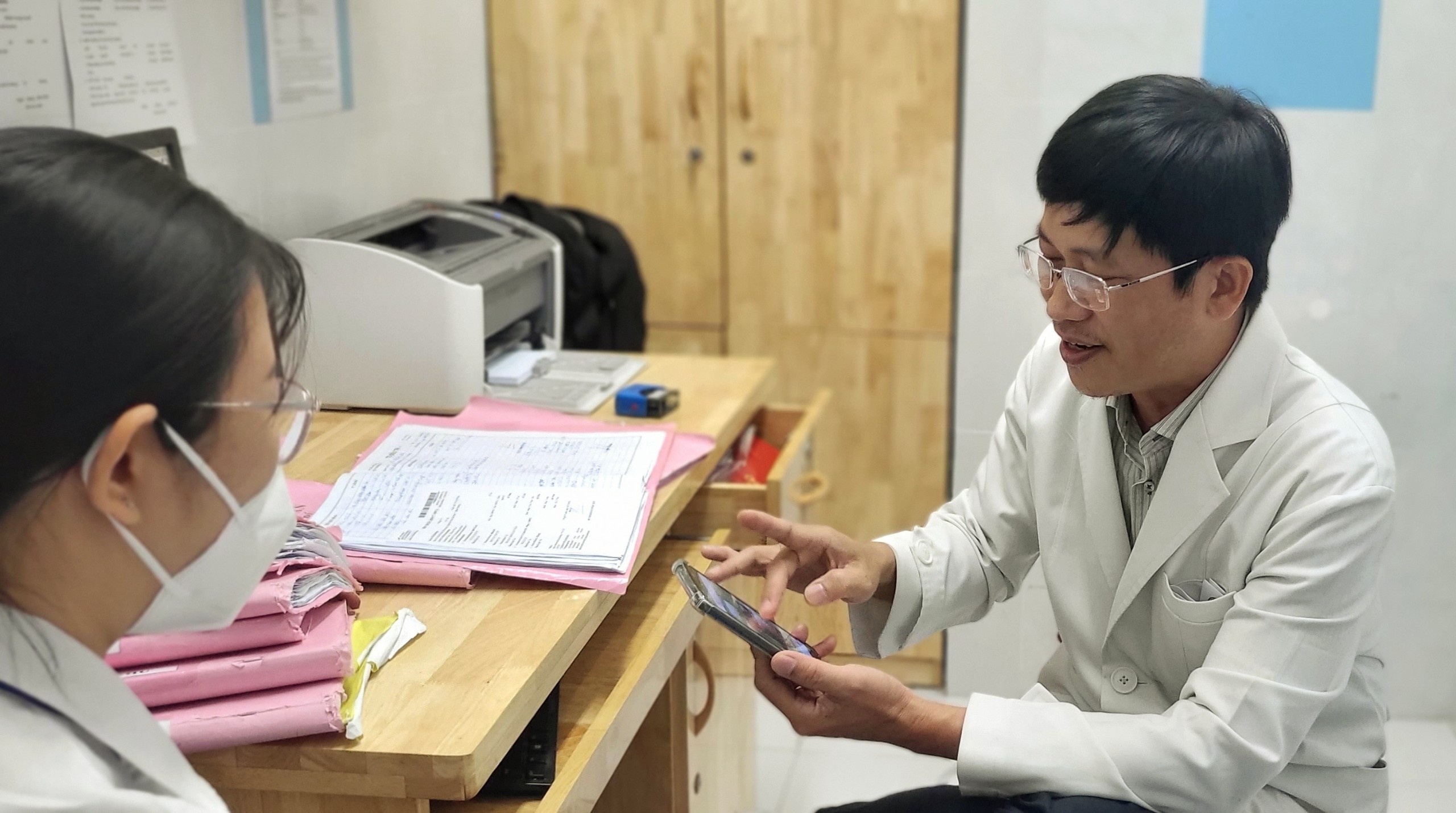 tre chay than nhan tao anh 3