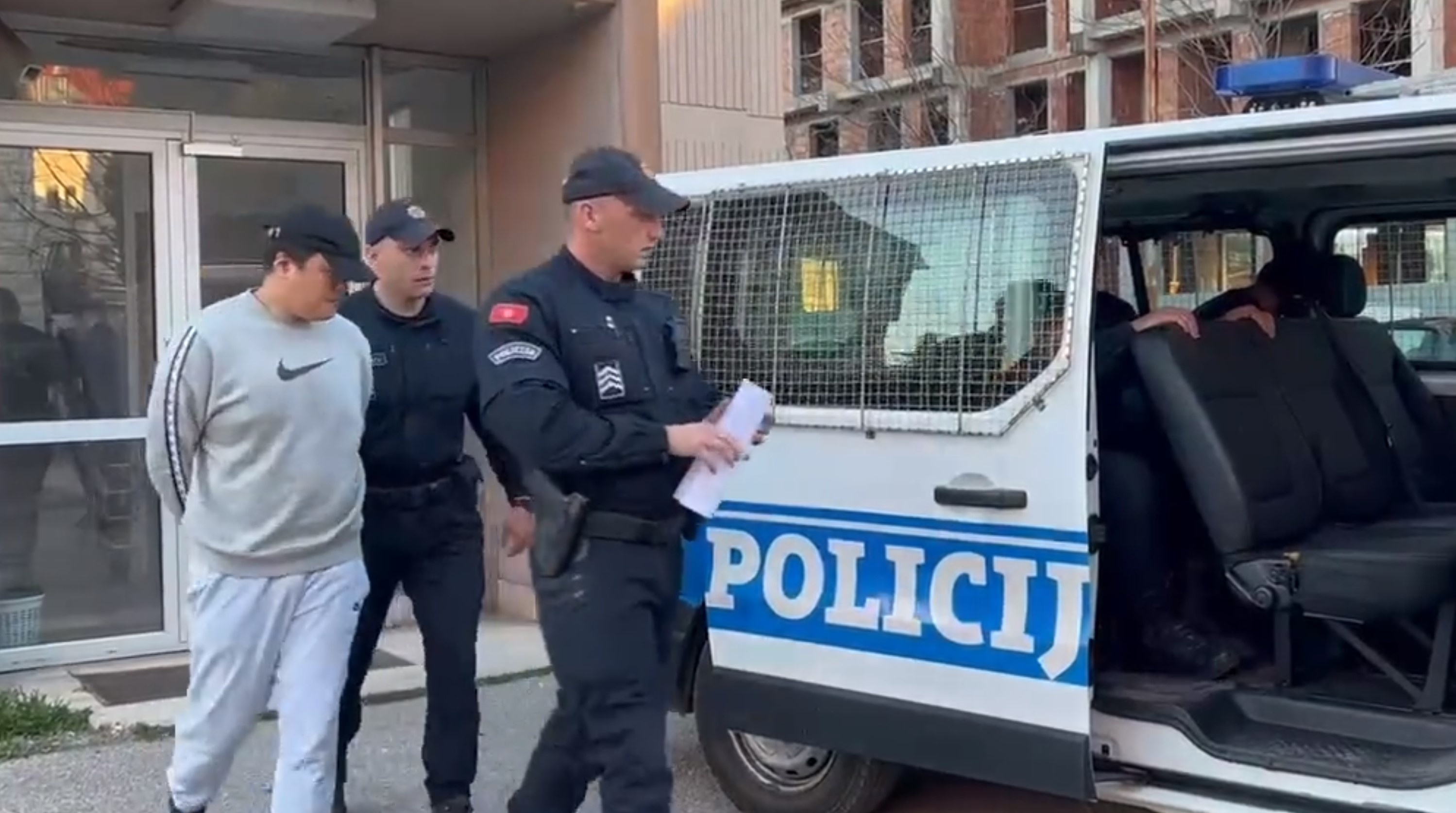 do kwon bi bat anh 1