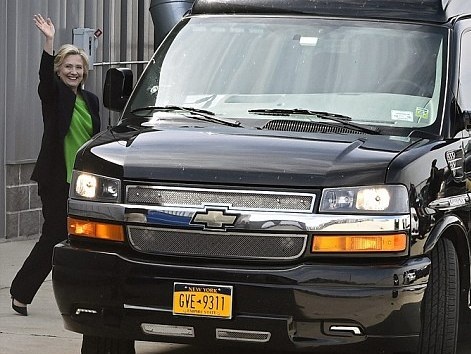 Kham pha xe 'Scooby Doo' cho ba Clinton tranh cu tong thong hinh anh