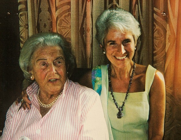 Su song ky dieu giua trai tap trung tu than thoi Duc Quoc xa hinh anh