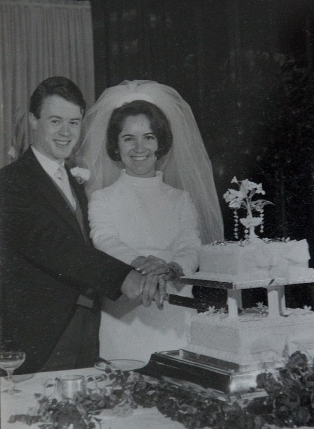 Đám cưới giữa bà Anka và người chồng Bernd diễn ra năm 1940. Ảnh: Daily Mail