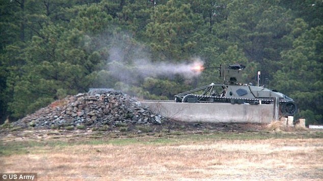 Xe tăng không người lái Ripsaw của Mỹ trong một cuộc thử nghiệm. Ảnh: US Army