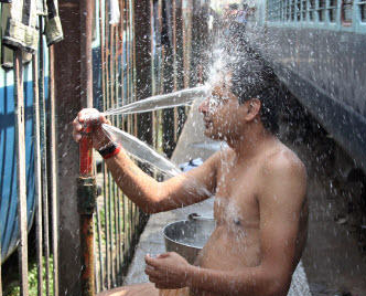 750 nguoi chet vi nang nong gan 50 do C o An Do hinh anh