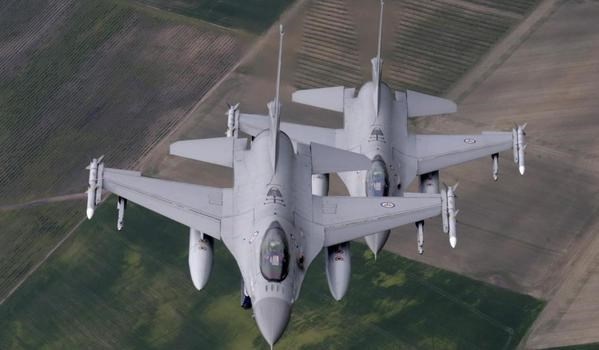 Phuong Tay pho dien gan 100 chien dau co o tap tran Bac Cuc hinh anh