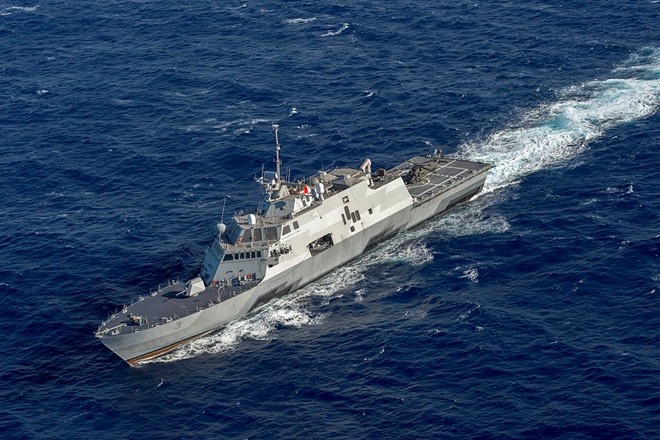 Tàu tác chiến ven bờ USS Fort Worth hoàn thành chuyến tuần tra trên Biển Đông kéo dài 1 tuần vào giữa tháng 5. Ảnh: CNN