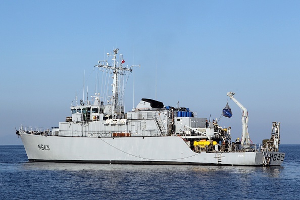 Tàu quét mìn Orion của Pháp đến vùng biển ngoài khơi Bastia, thuộc tỉnh Haute-Corse, ở Pháp để chuẩn bị kích nổ quả bom từ thời Thế chiến II.