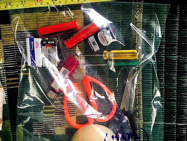 Cac vat lieu che bom trong nha nghi pham vu no o Bangkok hinh anh