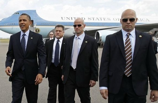 12 hang rao bao ve nguoi dan ong quyen luc nhat nuoc My hinh anh