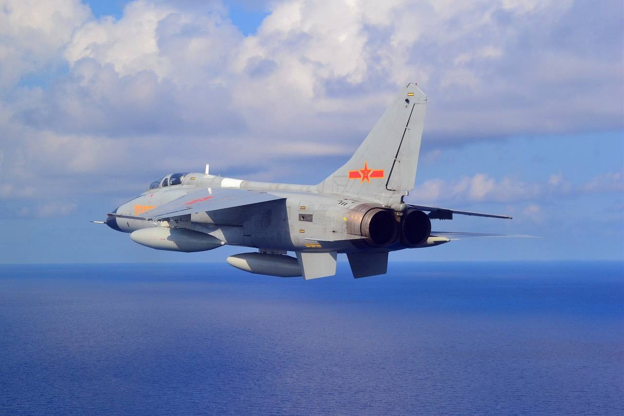 Washington to may bay Trung Quoc cat ngang phi co do tham My hinh anh