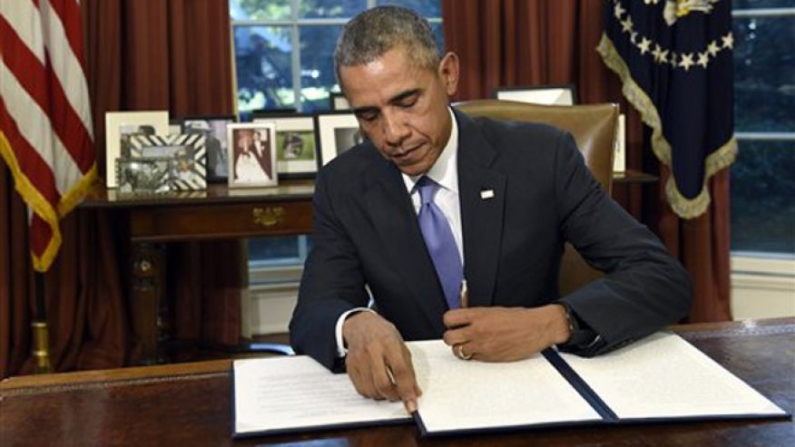 Tong thong Obama phu quyet du luat quoc phong hon 600 ty USD hinh anh