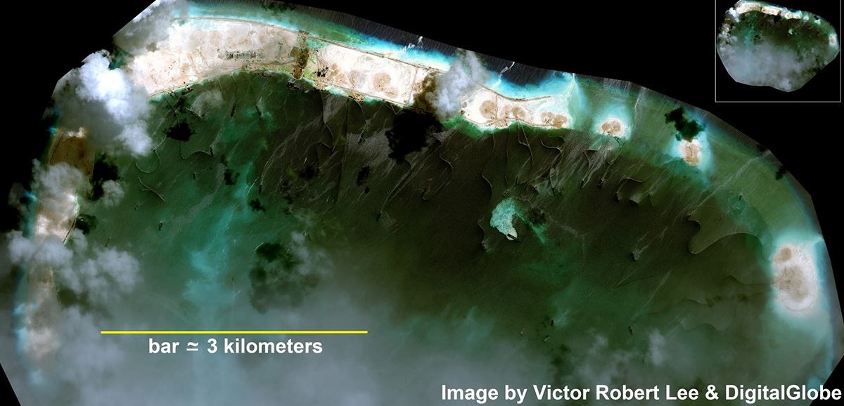 Ảnh vệ tinh chụp đá Vành Khăn ngày 27/5. Ảnh: Digital Globe