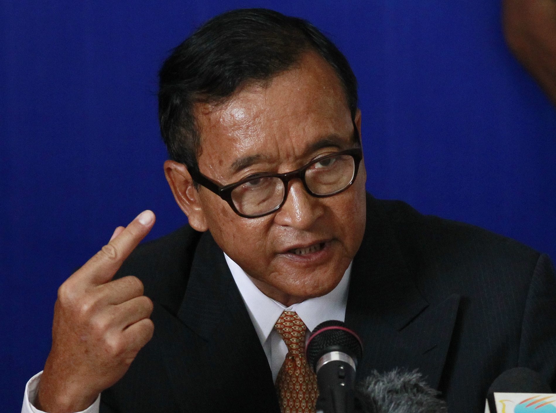 Lãnh đạo phe đối lập Campuchia Sam Rainsy, Ảnh: SCMP