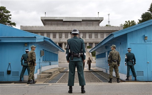 Han Quoc cam dan den cac diem du lich gan Trieu Tien hinh anh