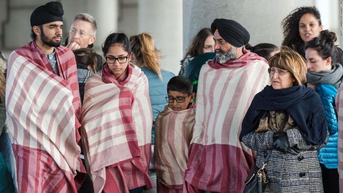 tan cong khung bo o Bi anh 10