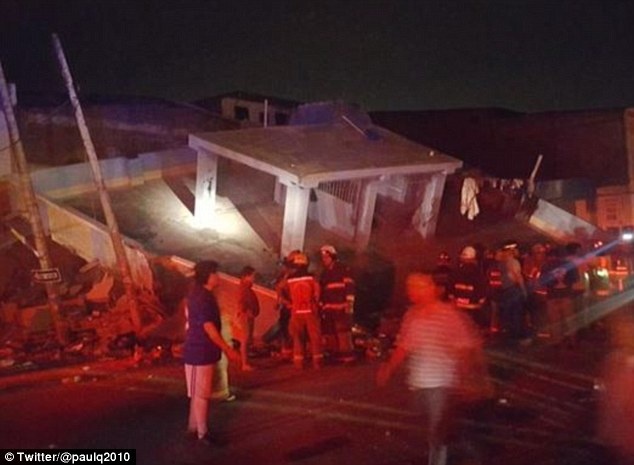 Dong dat 7,8 do Richter o Ecuador, 230 nguoi chet hinh anh