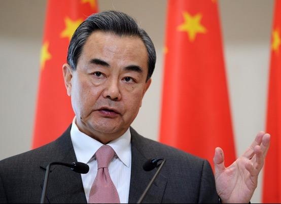 Trung Quoc 'chia de tri' ASEAN truoc phan quyet Bien Dong hinh anh