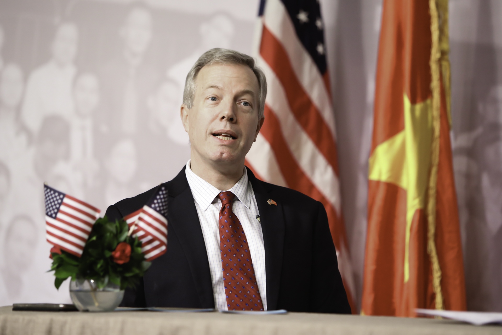 Ba Tong lanh su My tai TP HCM anh 3