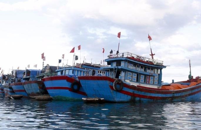 Australia bat 30 ngu dan va 2 tau ca Viet Nam hinh anh