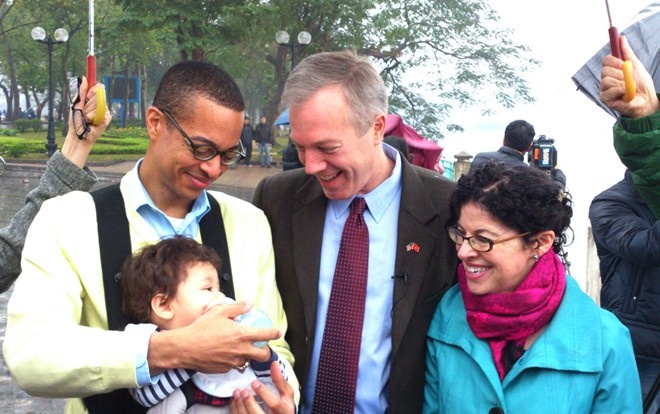 ban doi dai su My tai Viet Nam anh 4