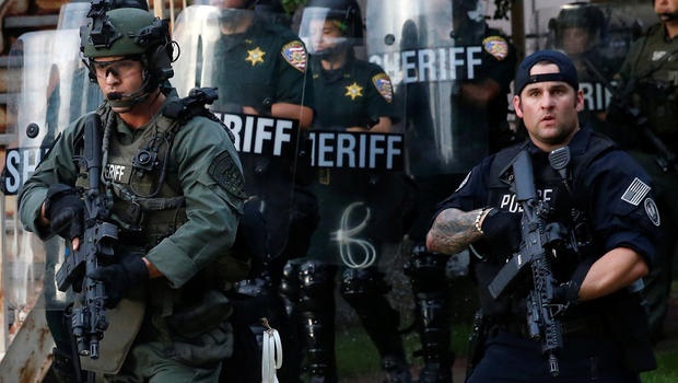 Dau sung o My, 3 canh sat thiet mang hinh anh