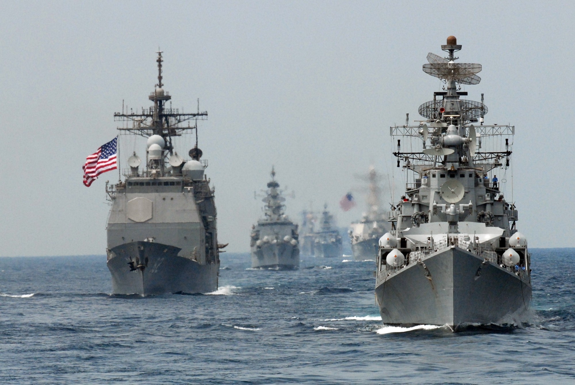 My - An ky hop tac quan su de phong Trung Quoc hinh anh