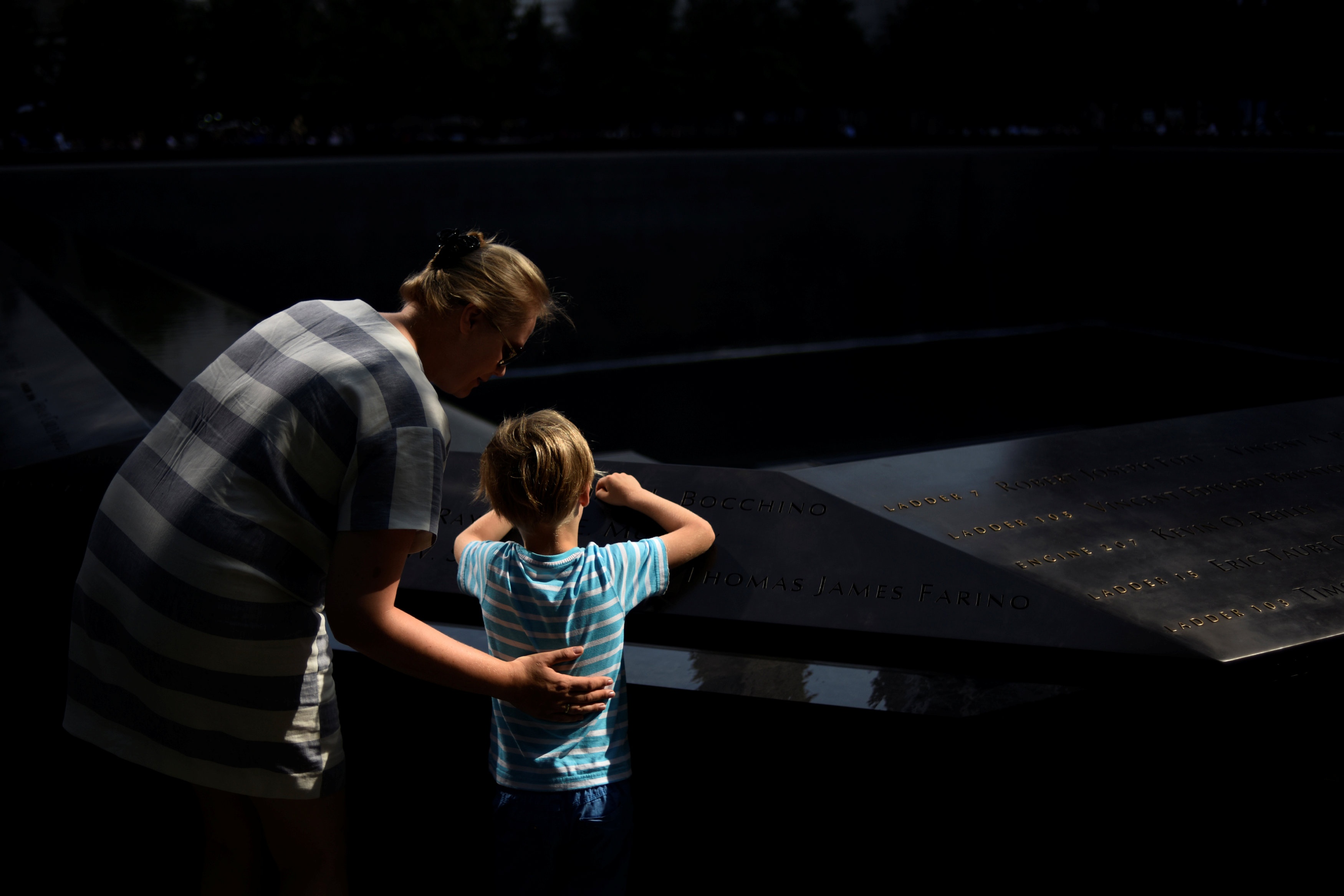 nuoc My tuong niem nan nhan 11/9 anh 14