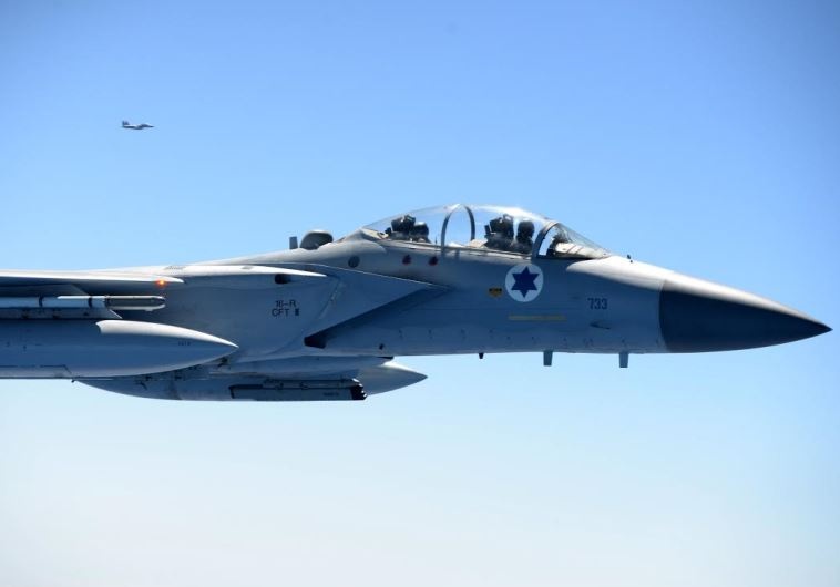 Quan doi Syria tuyen bo ban roi chien dau co Israel hinh anh