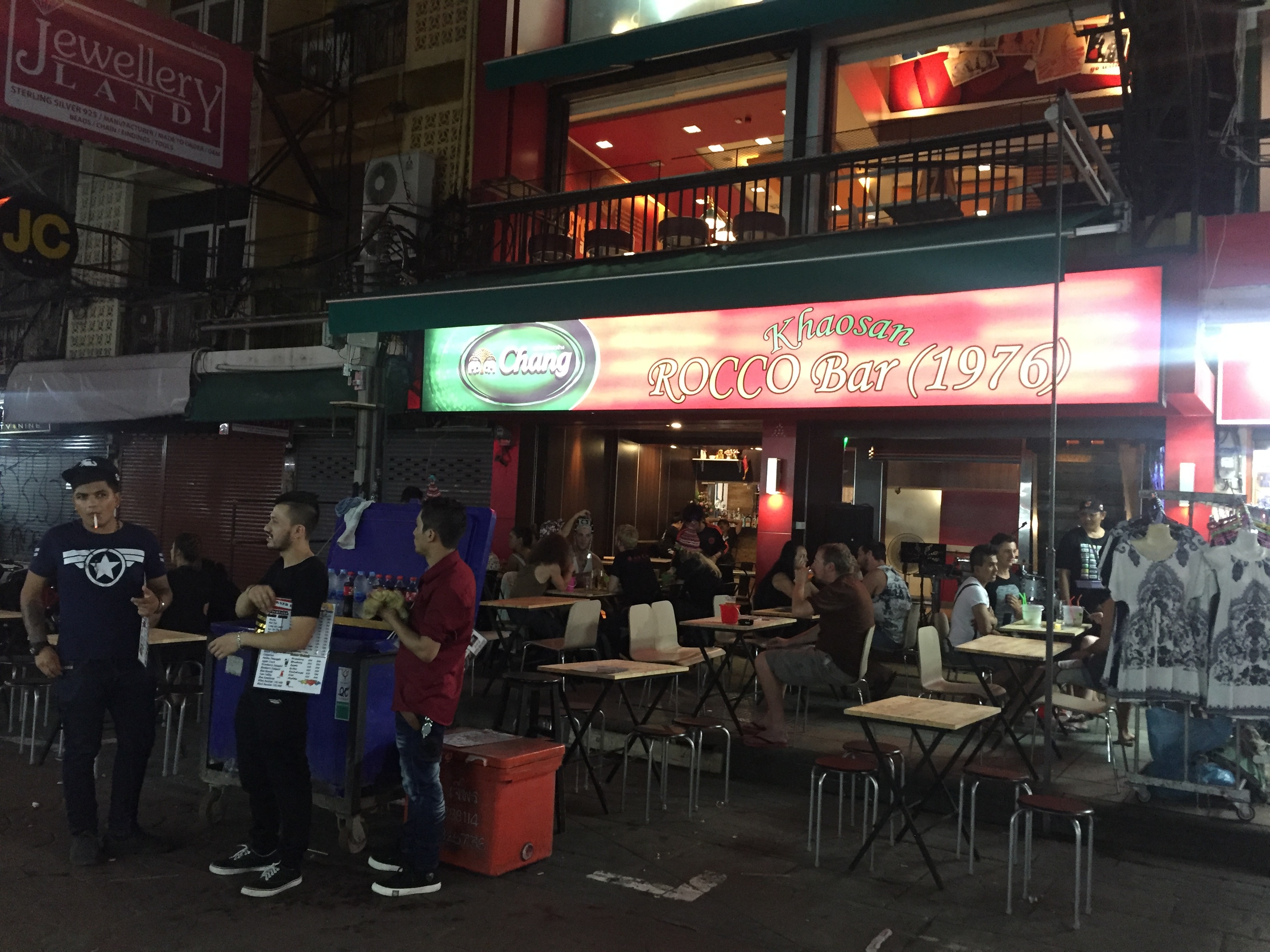 pho den do Thai Lan vang khach anh 1