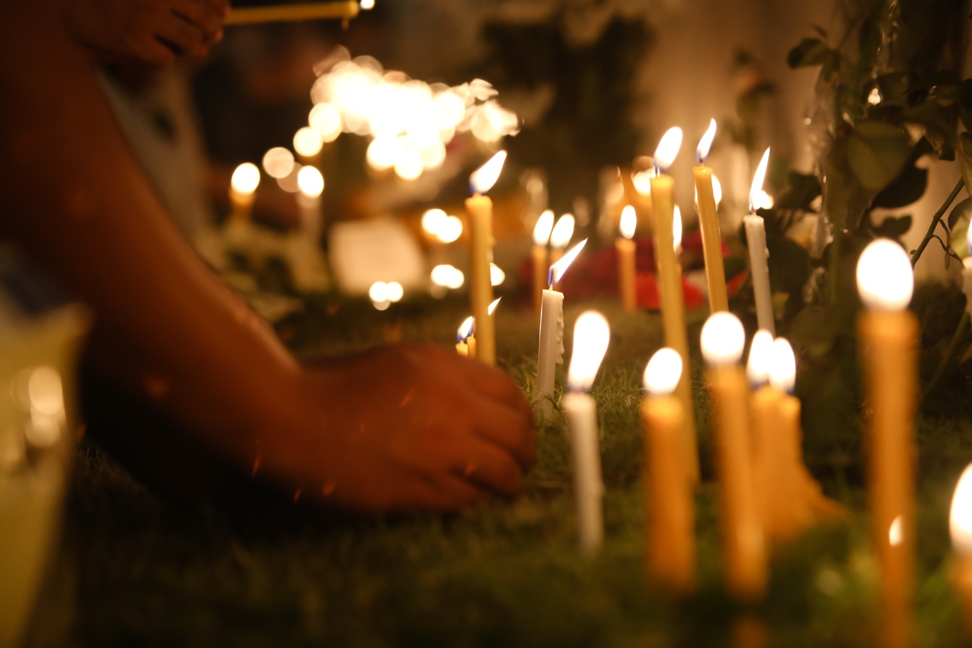 thap nen tuong nho Quoc vuong Bhumibol anh 8