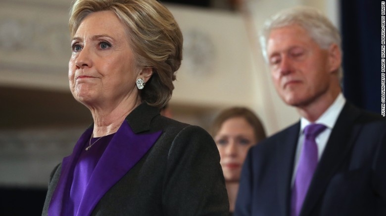 5 ly do Hillary khong the chuyen bai thanh thang truoc Trump hinh anh