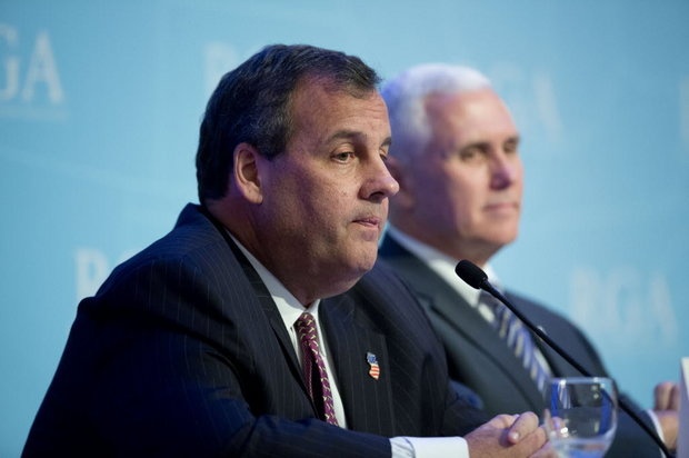 nội chiến phe Trump ảnh 1 noi chien phe Trump anh 1