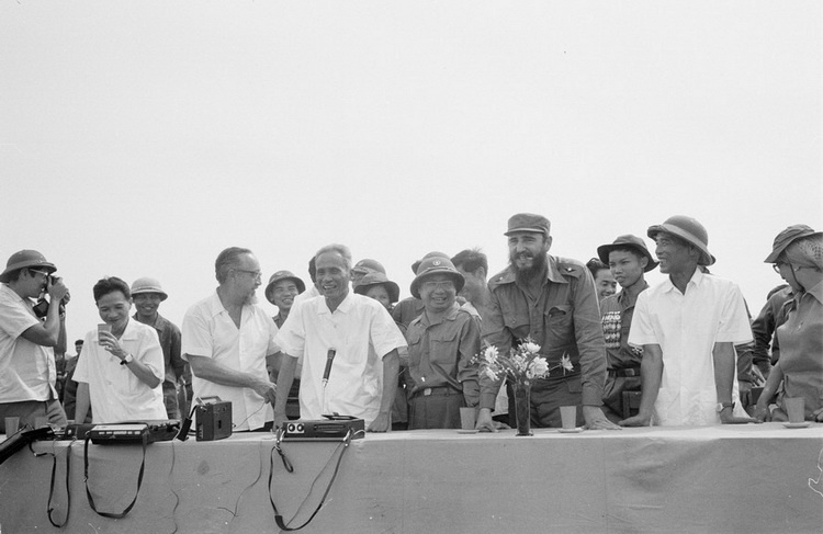 Fidel Castro đến Việt Nam ảnh 2 Fidel Castro den Viet Nam anh 2