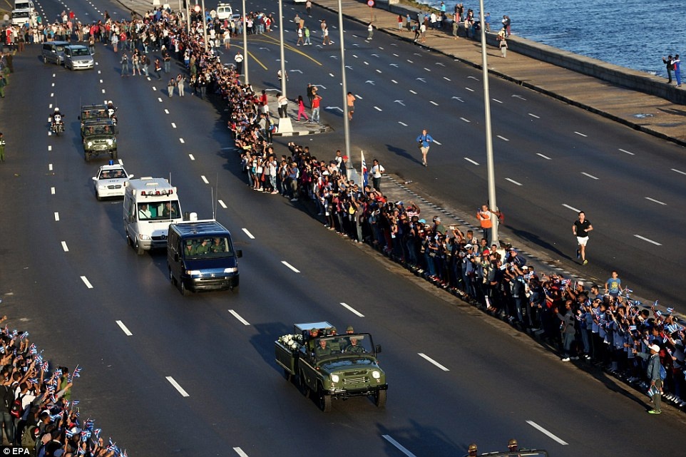 di chuyen tro cot lanh tu Fidel Castro anh 9