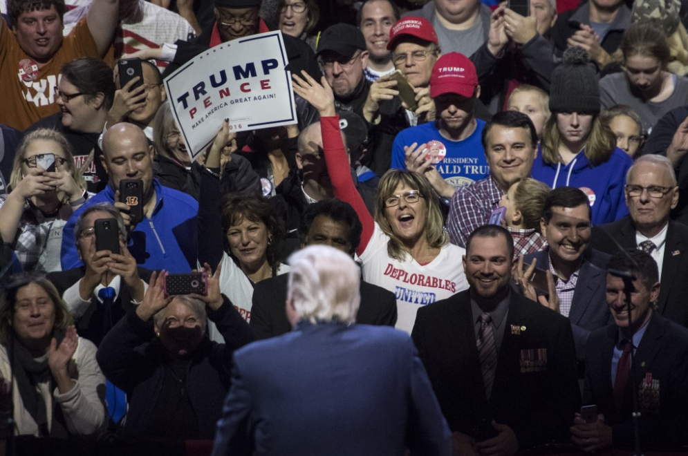 thang ban ron cua Trump sau dac cu anh 17