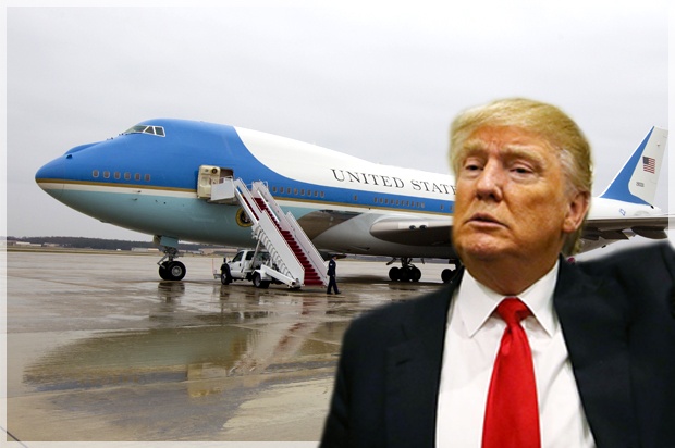 Khi chuyen co cua Trump 'doi dau' Air Force One hinh anh