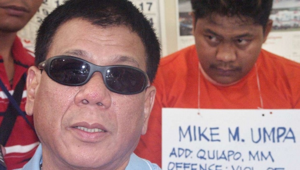 Duterte: Toi tung giet toi pham de lam mau cho canh sat hinh anh