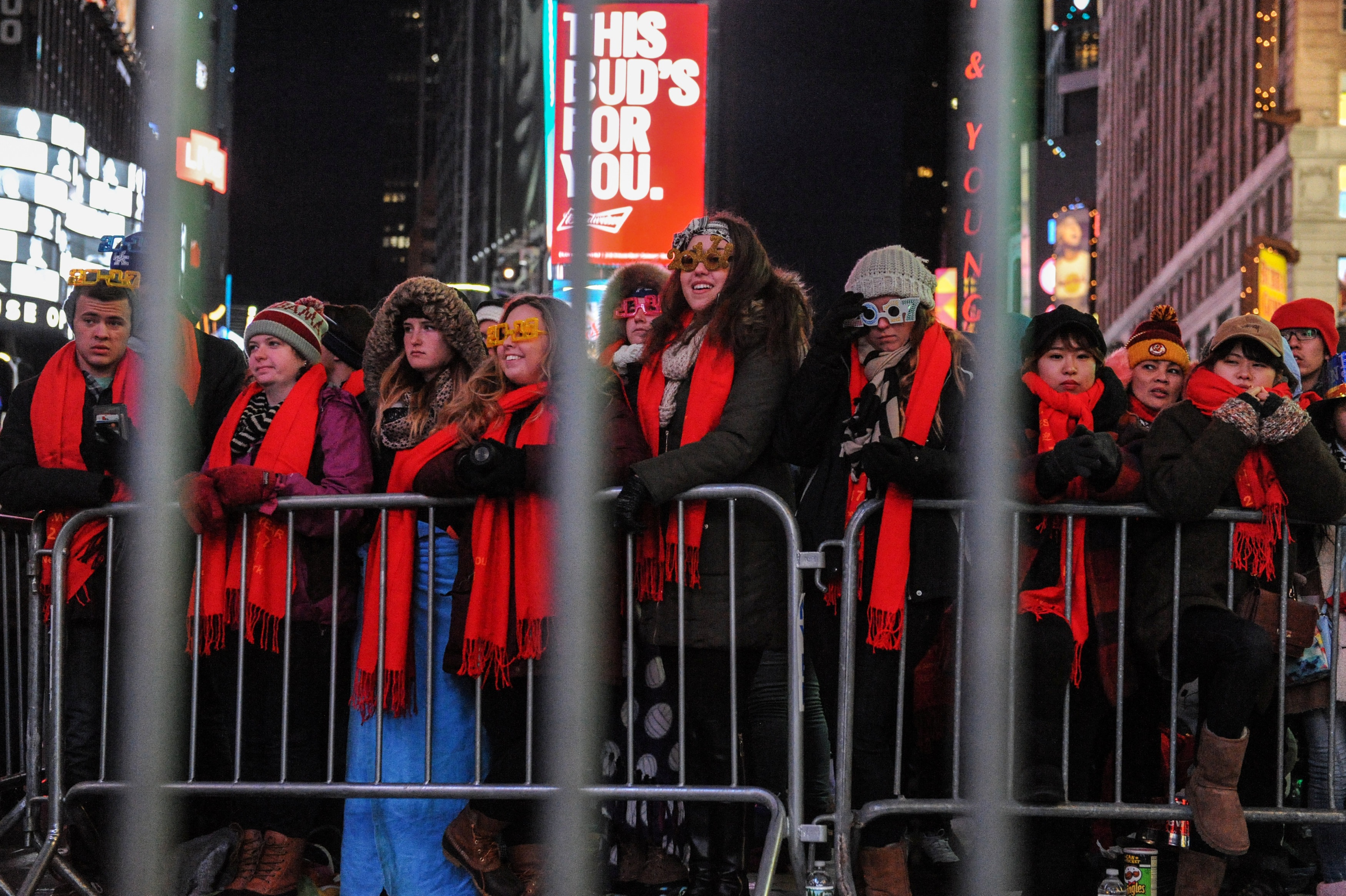 ron rang don nam moi o Times Square anh 3