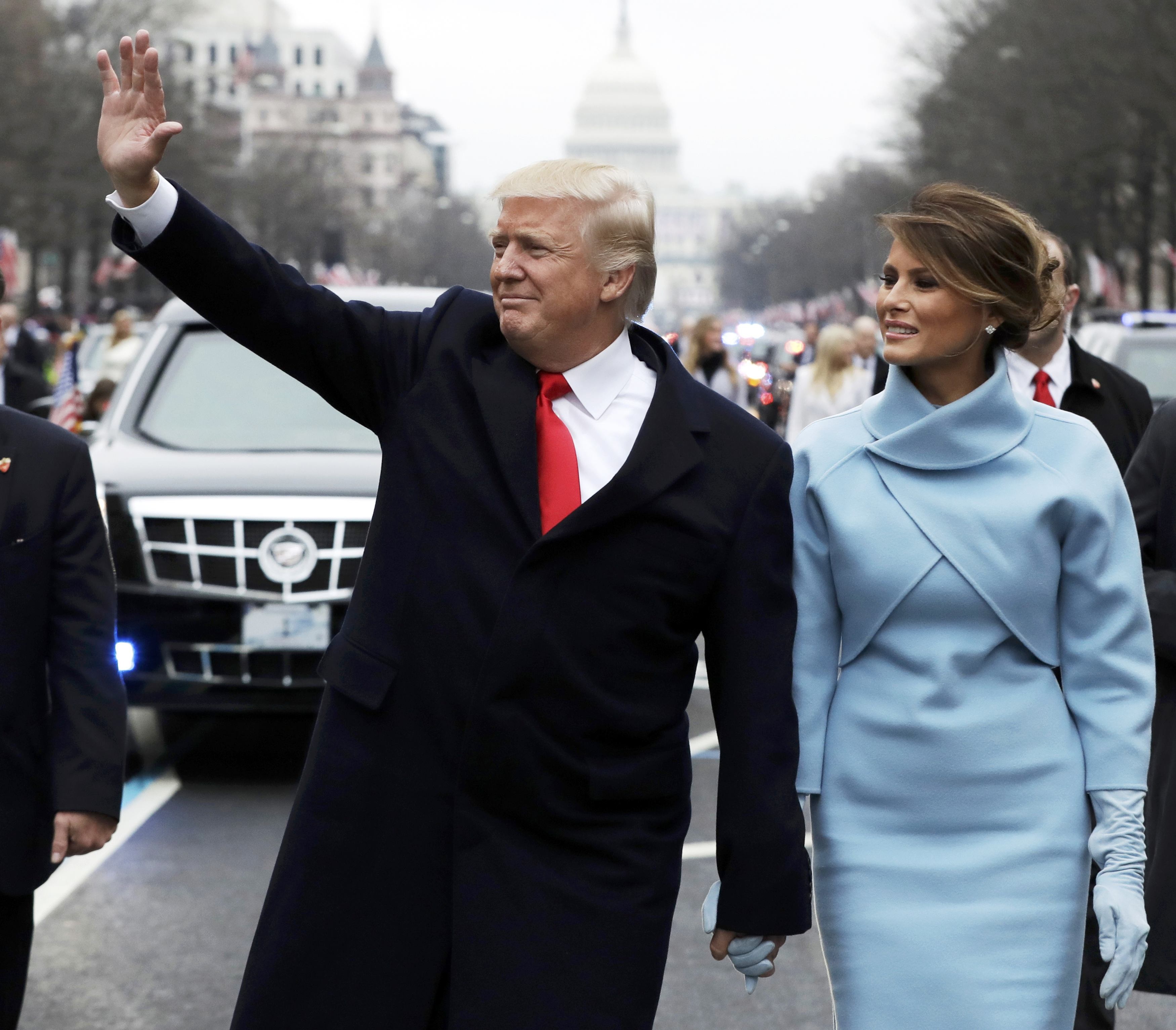 hinh anh le nham chuc cua Trump anh 16