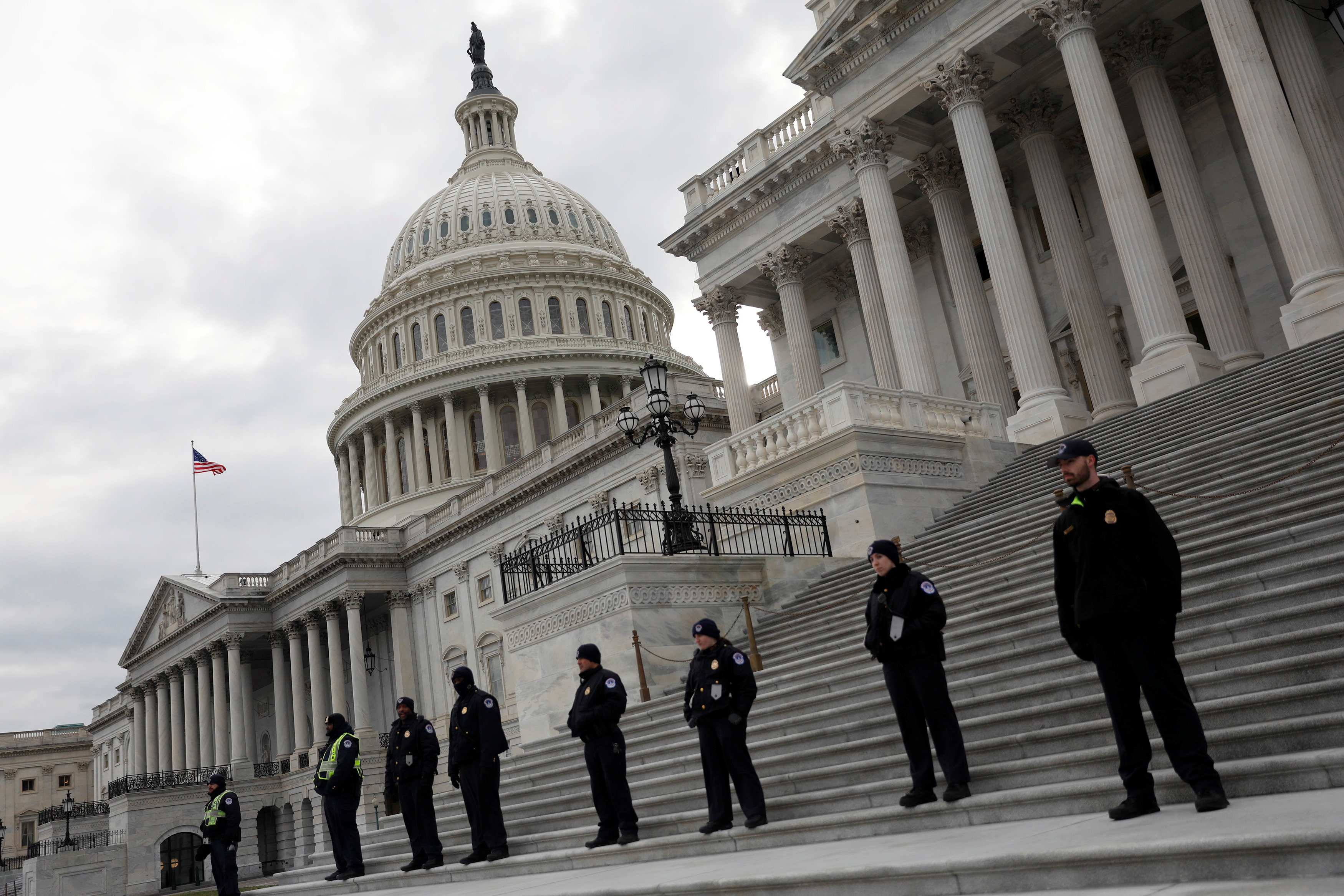 bieu tinh chong Trump anh 12