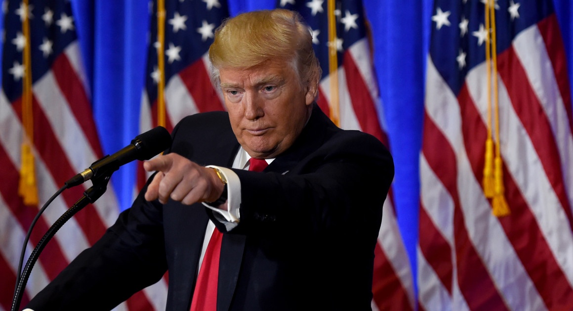 Chu tich EC: Chinh quyen Trump la moi de doa voi chau Au hinh anh