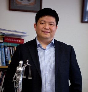 tham phan Trung Quoc chi trich Trump anh 1