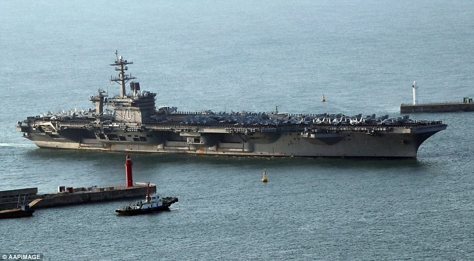 tau san bay USS Carl Vinson anh 3