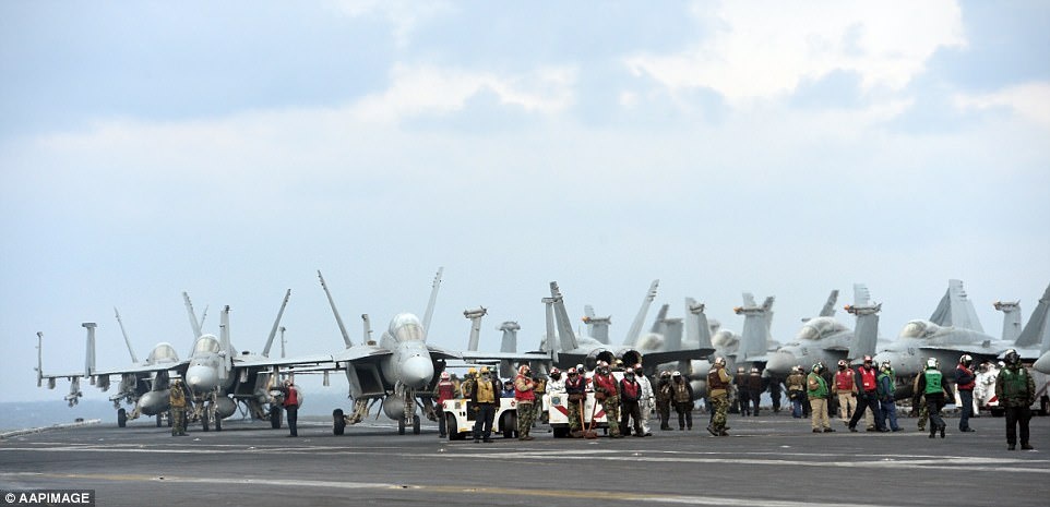 tau san bay USS Carl Vinson anh 5