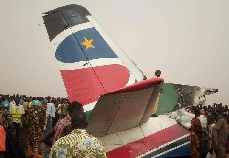 May bay cho 44 nguoi vo doi sau khi roi o Nam Sudan hinh anh