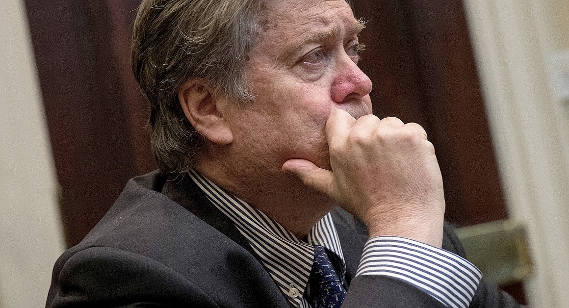 Steve Bannon that bai truoc con re Trump anh 1